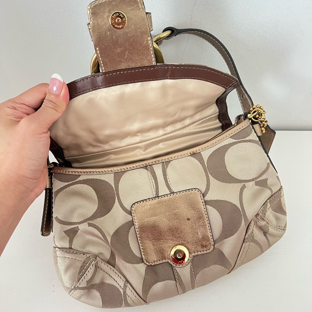 Coach Beige and Brown Shoulder Bag - Picture 10 of 11